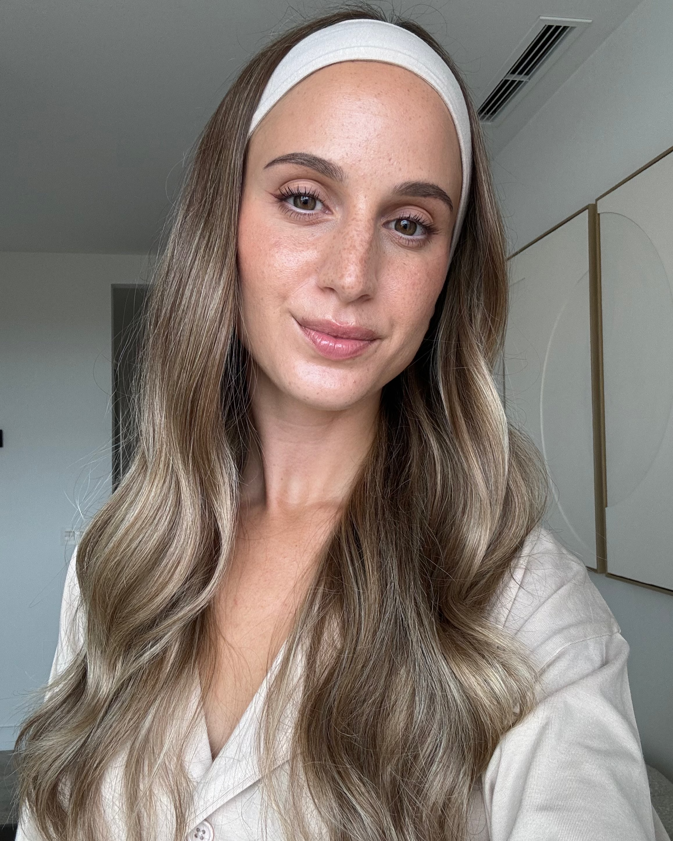 Whisper Soft Headband - Beige